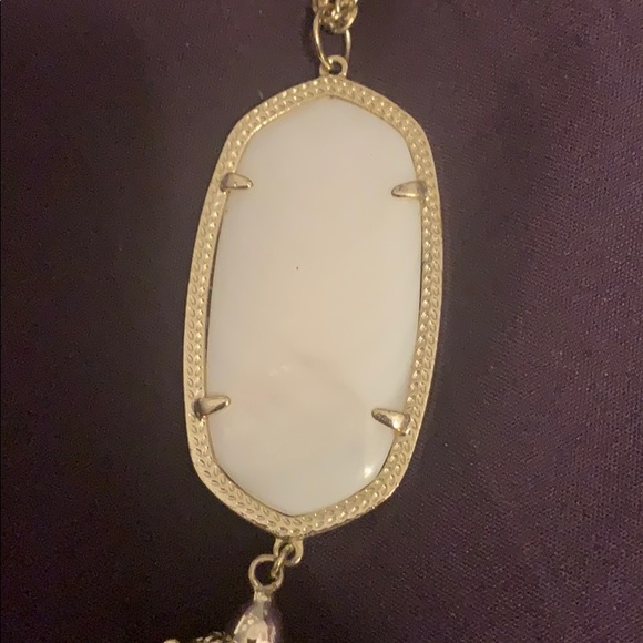 Kendra Scott Necklace (Gold/white) - Picture 2 of 2